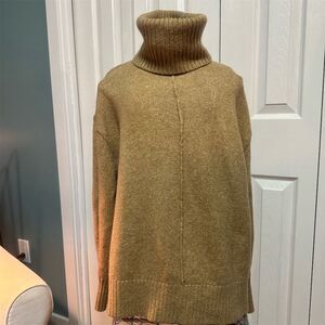 H&M Women's XS Camel Turtleneck Sweater Long Sleeve Casual Knit